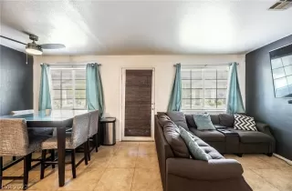 Photo #4: 2419551 Listing 