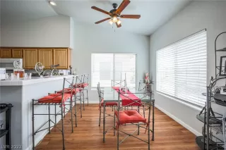 Photo #3: 2419567 Listing 