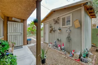 Photo #4: 2419570 Listing