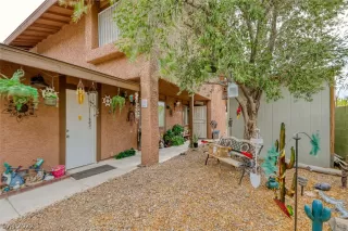 Photo #6: 2419570 Listing