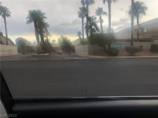 Photo #2: 2419623 Listing 