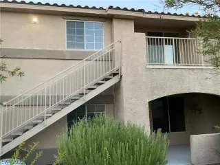 Photo #5: 2419623 Listing 