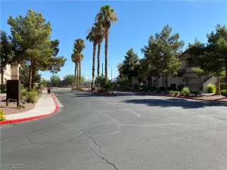 Photo #1: 2419643 Listing