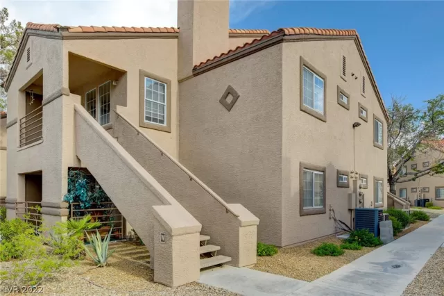 MLS: 2419758 Condo For Sale