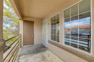 Photo #6: 2419758 Listing 