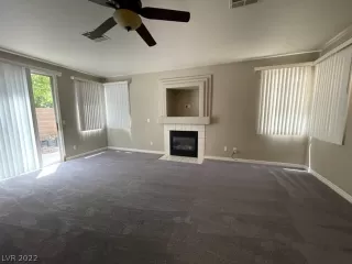 Photo #6: 2419811 Listing 