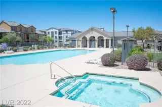 Photo #1: 2419822 Listing