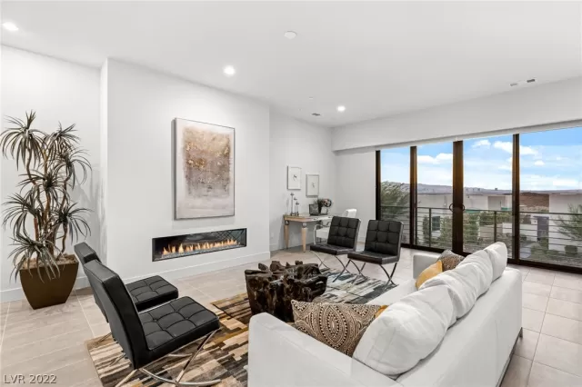 MLS: 2419841 Condo For Sale