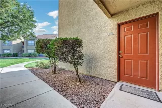 Photo #2: 2419843 Listing