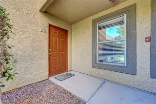 Photo #3: 2419843 Listing