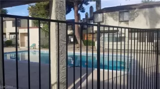 Photo #1: 2419994 Listing