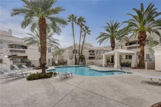 Photo #1: 2420001 Listing