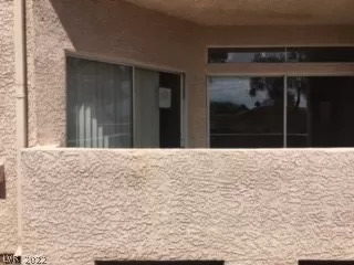 Photo #4: 2420031 Listing