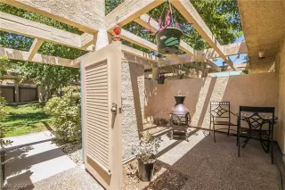 Photo #2: 2420056 Listing