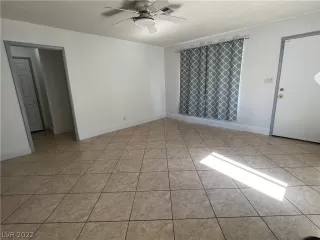 Photo #2: 2420101 Listing 
