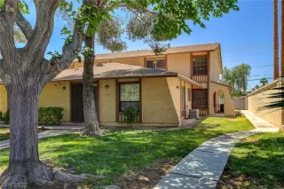 Photo #1: 2420103 Listing 