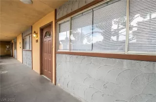 Photo #2: 2420106 Listing