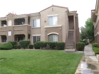 Photo #1: 2420134 Listing 