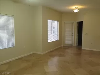 Photo #3: 2420134 Listing 