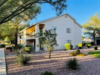 Photo #2: 2420144 Listing