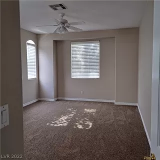 Photo #5: 2420165 Listing 