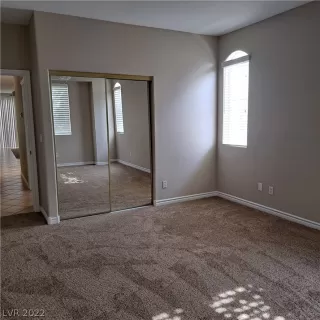 Photo #6: 2420165 Listing 