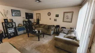 Photo #2: 2420289 Listing 