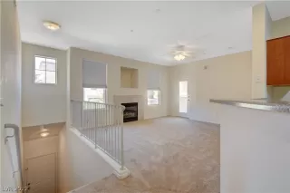 Photo #4: 2420294 Listing 