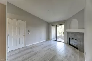 Photo #1: 2420528 Listing 