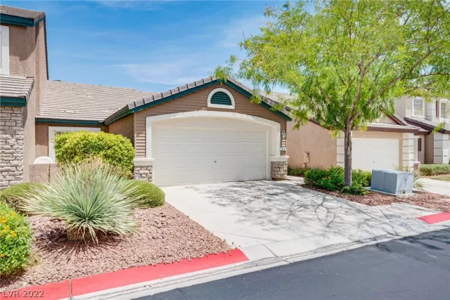 MLS: 2420569 Condo For Sale