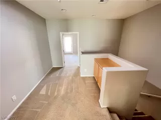 Photo #6: 2420610 Listing 