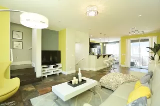 Photo #2: 2420635 Listing 