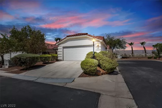 MLS: 2420702 Condo For Sale