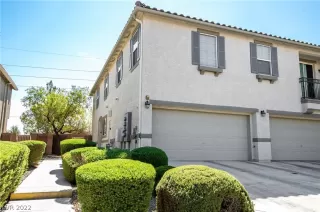 Photo #1: 2420741 Listing