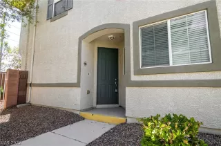 Photo #2: 2420741 Listing