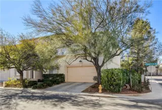 Photo #1: 2420788 Listing