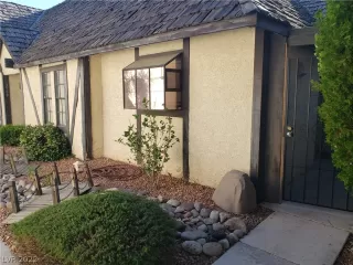 Photo #1: 2420806 Listing 