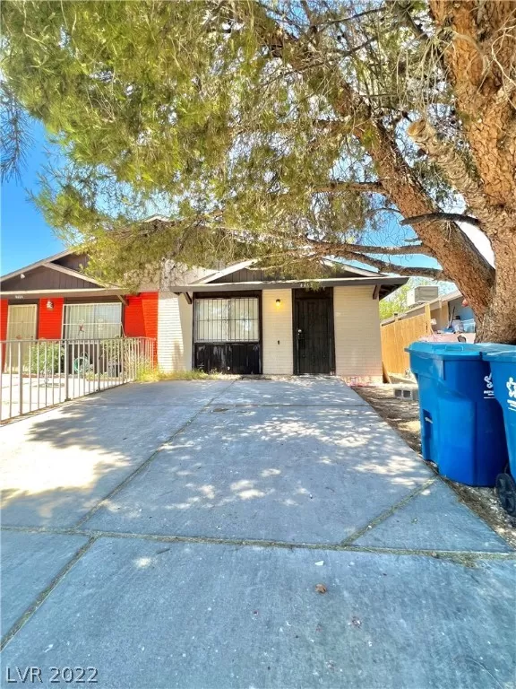 MLS: 2420819 Condo For Sale