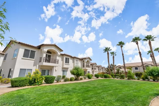 MLS: 2420839 Condo For Sale