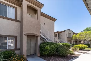 Photo #1: 2420887 Listing