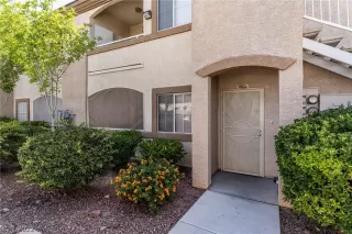 Photo #2: 2420887 Listing