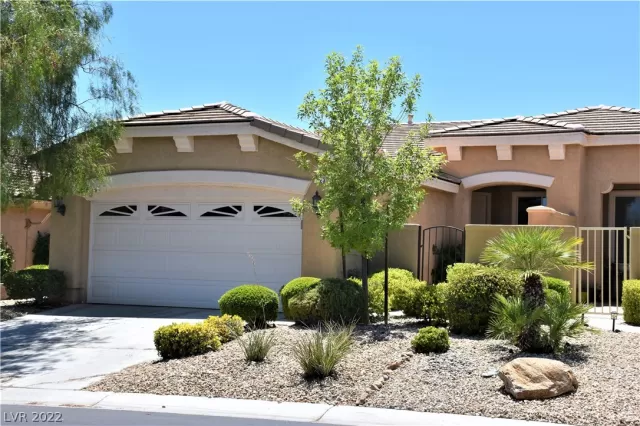 MLS: 2420987 Condo For Sale
