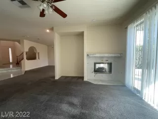 Photo #6: 2421008 Listing 