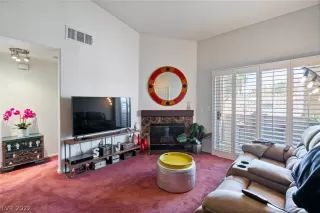 Photo #2: 2421019 Listing 