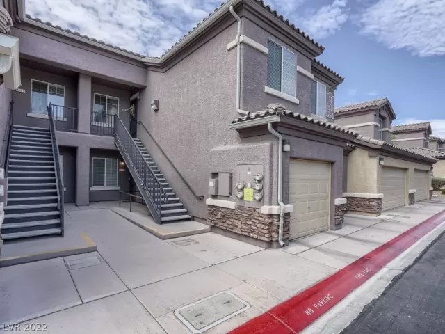 MLS: 2421031 Condo For Sale