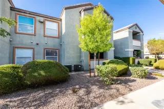 Photo #2: 2421140 Listing