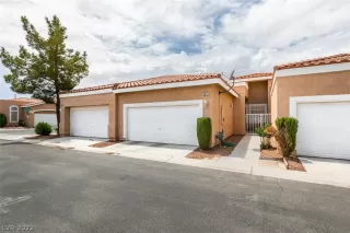 Photo #1: 2421268 Listing