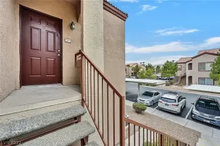 Photo #1: 2421292 Listing