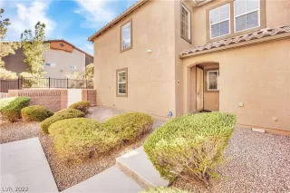 Photo #1: 2421312 Listing