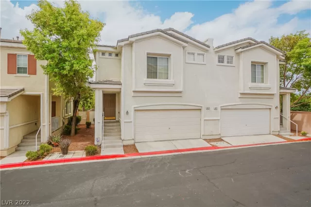 MLS: 2421322 Condo For Sale